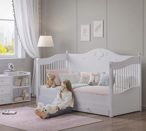 Cilek Rustic White Convertible Baby Bed (80x180 Cm)