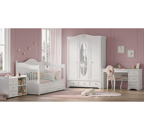 Cilek Rustic White Convertible Baby Bed (80x180 Cm)