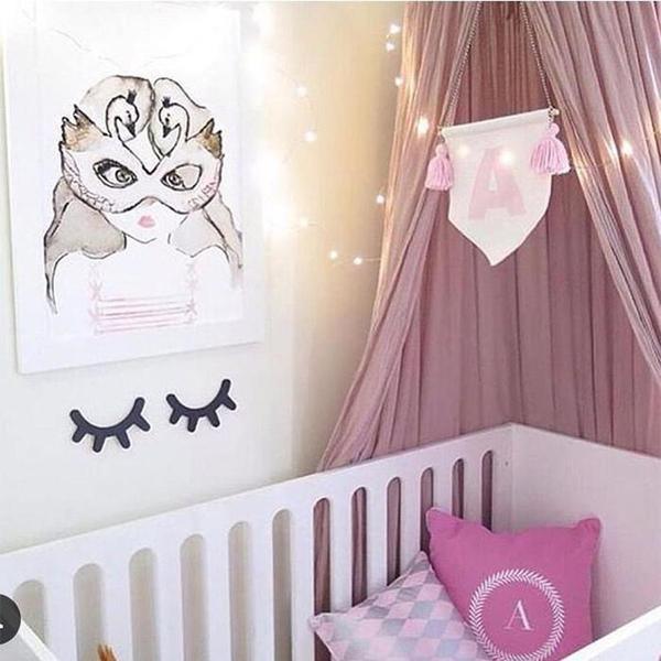 FIJN Sleepy Eyelash Wall Décor - Kids Haven FIJN Sleepy Eyelash Wall Décor - Kids Haven