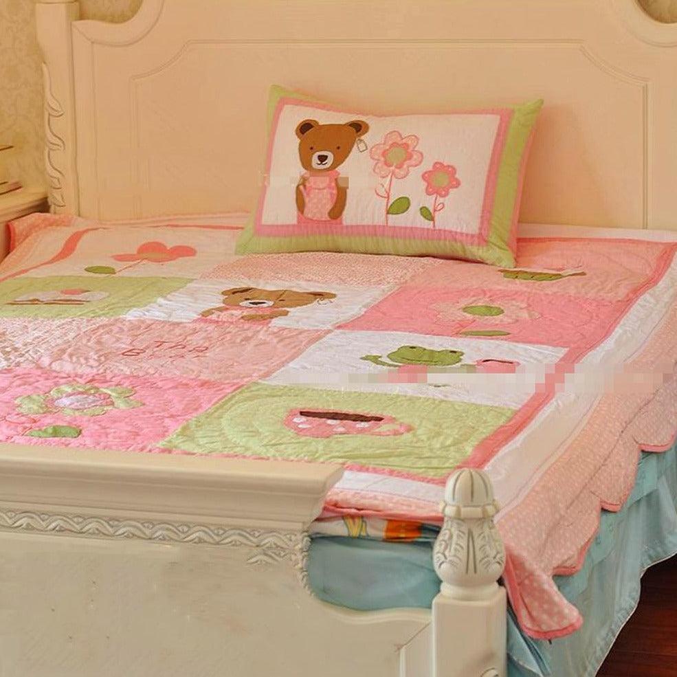 Joey's Teddy Applique Bedsheet Set Joey's Teddy Applique Bedsheet Set