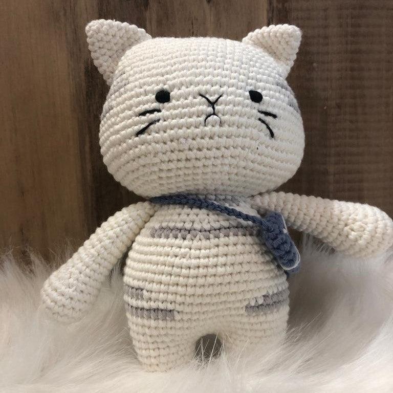 May's Hands Smol Cat Crochet - Kids Haven