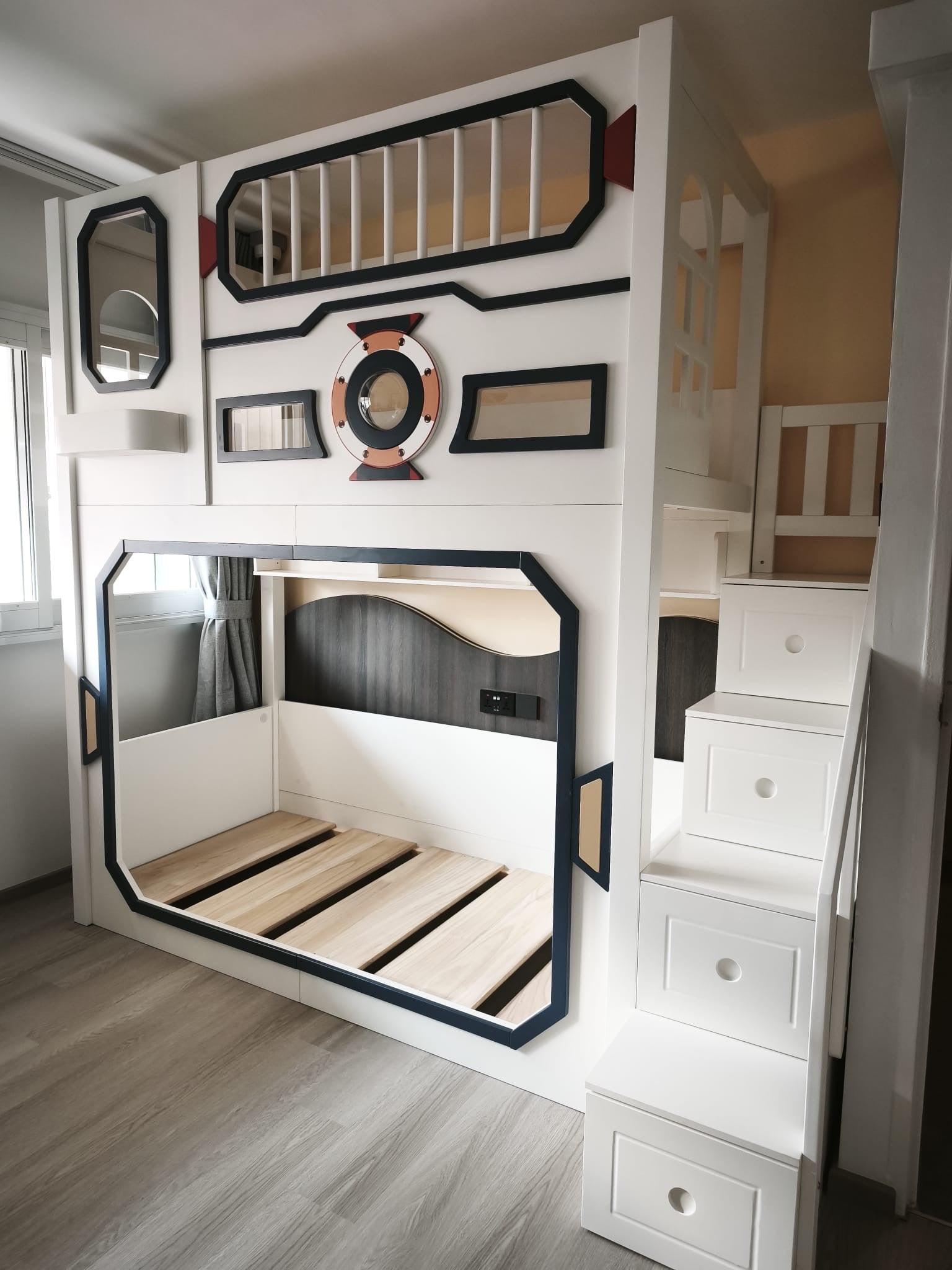Nukhome Customized Bed