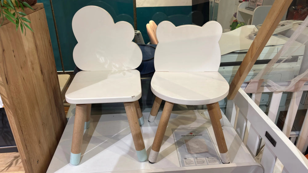 FIJN Clouds Kids Play Chair (Display Unit)