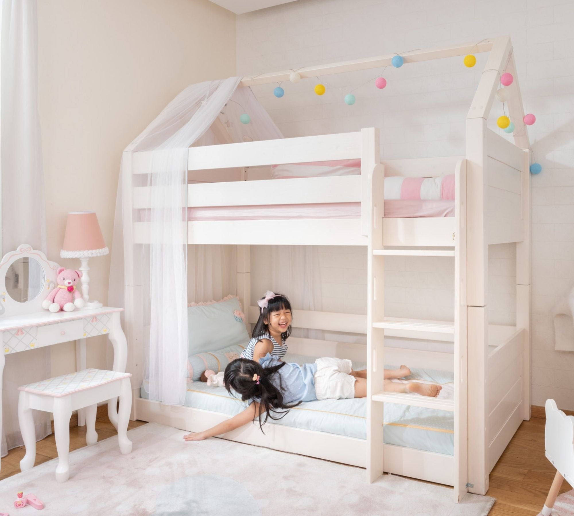 Stylish Bunk Beds for Children in Singapore | Kids Haven