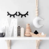 FIJN Sleepy Eyelash Wall Décor