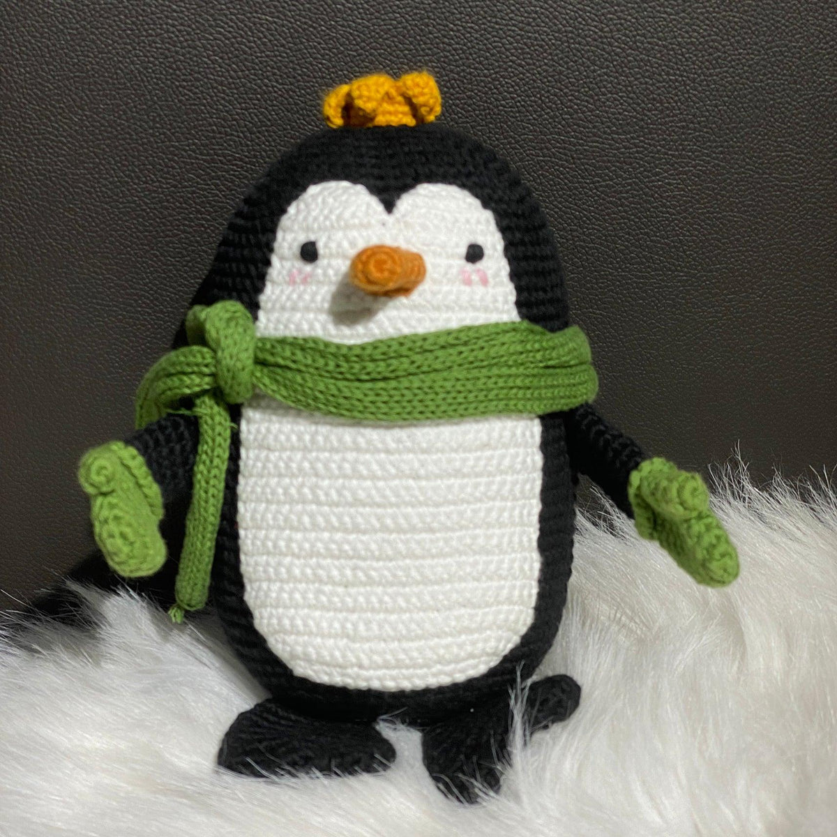 May's Hand Penguin Crochet - Kids Haven